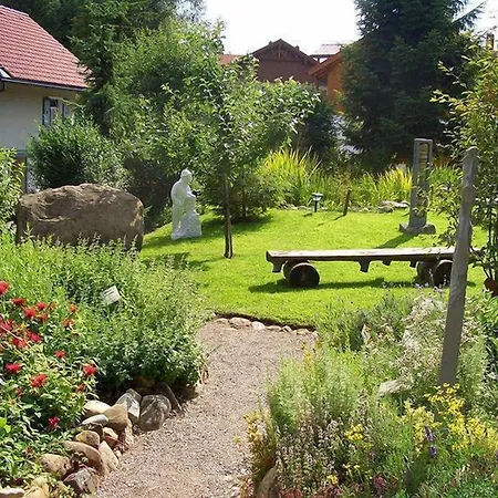 Landgasthof Roessle - Beim Kraeuterwirt 3*