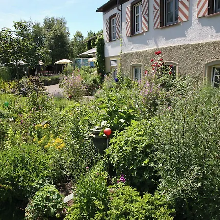 Landgasthof Roessle - Beim Kraeuterwirt