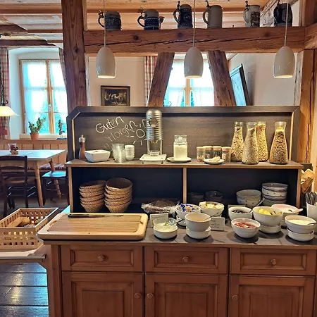 Landgasthof Roessle - Beim Kraeuterwirt
